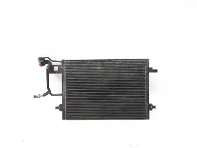 Pezzo di ricambio per auto di seconda mano  per AUDI A4 B5 (8D2)  Riferimenti OEM IAM 8D0260401C  