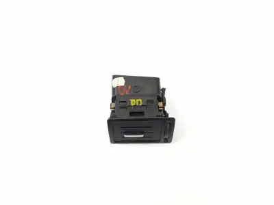 Автозапчасти б/у передняя решетка за ford focus c-max (cap) 2.0 tdci cat ссылки oem iam 3m51r018b08 4793001 4793002