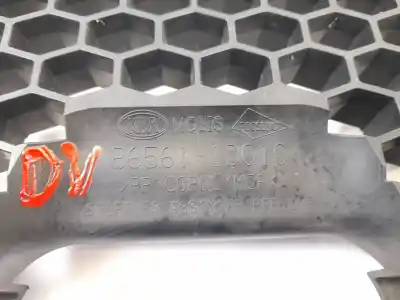 Автозапчасти б/у решетка переднего бампера за kia carens iii monospace (un) 2.0 crdi 140 ссылки oem iam 865611d010  