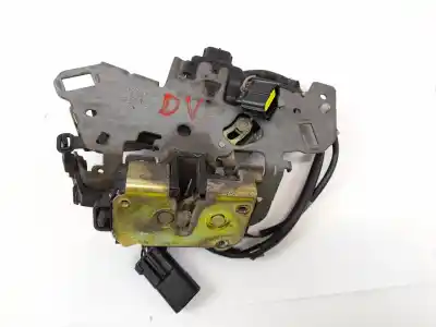 Second-hand car spare part rear right door lock for chrysler voyager (rg) 2.5 crd lx oem iam references 