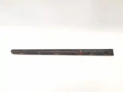 Автозапчастина б/у молдинг для citroen c3 1.4 hdi satisfaction посилання на oem iam 9637992477  