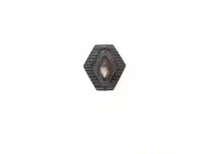 Second-hand car spare part front badge for renault clio ii (bb_, cb_) 1.5 dci (b/cb07) oem iam references 8200070031  