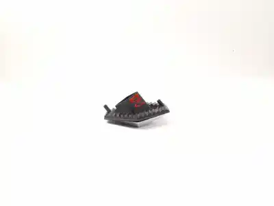 Second-hand car spare part front badge for renault clio ii (bb_, cb_) 1.5 dci (b/cb07) oem iam references 8200070031  
