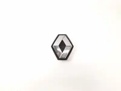 Автозапчасти б/у эмблема за renault scénic ii (jm0/1_) 1.9 dci (jm0g, jm12, jm1g, jm2c) ссылки oem iam 8200115115