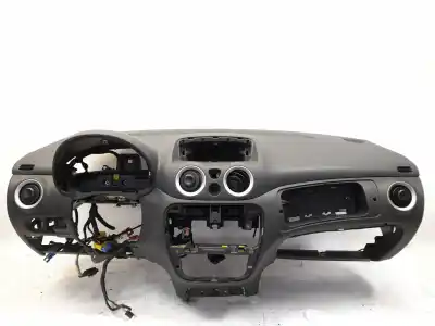 Recambio de automóvil de segunda mano de SALPICADERO para CITROEN C2 (JM_)  referencias OEM IAM   