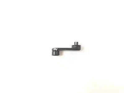 Peça sobressalente para automóvel em segunda mão manivela / manipulo do vidro traseiro esquerdo por renault megane i classic (la0/1_) 1.9 dti (la08, la0n) referências oem iam 7700811387  