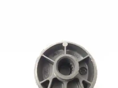 Автозапчастина б/у ручка вікна задня ліва для ford focus i sedán (dfw) 1.8 turbo di / tddi посилання на oem iam 95vbv23342  