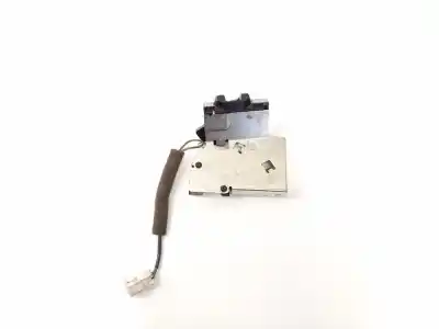 Second-hand car spare part trunk lock for ford mondeo iii (b5y) 2.0 tdci oem iam references 3s71a43102aa