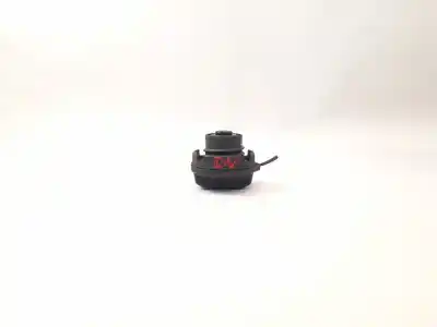 Автозапчасти б/у крышка бензобака за volkswagen caddy iii monospace (2kb, 2kj, 2cb, 2cj) 1.9 tdi ссылки oem iam 1j0201553af  