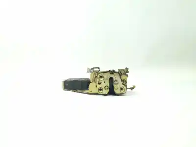 Second-hand car spare part left front door lock for opel astra f fastback (t92) 1.6 i 16v (f08, m08, f68, m68) oem iam references 90449072  