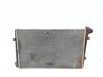 Автозапчастина б/у водяний радіатор для volkswagen caddy iii monospace (2kb, 2kj, 2cb, 2cj) 1.9 tdi посилання на oem iam 3c0121253s  