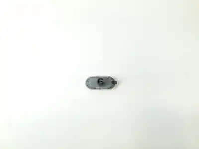 Автозапчасти б/у левый боковой фонарь за volkswagen caddy iii monospace (2kb, 2kj, 2cb, 2cj) 1.9 tdi ссылки oem iam 2k0949117b  