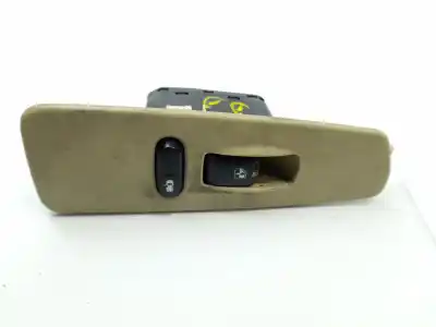 Peça sobressalente para automóvel em segunda mão botão / interruptor elevador vidro dianteiro direito por bmw serie 1 berlina (e81/e87) 120d referências oem iam 