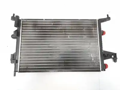 Pezzo di ricambio per auto di seconda mano radiatore d acqua per opel corsa c (x01) 1.2 (f08, f68) riferimenti oem iam pa66gf30  