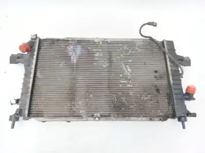 Pezzo di ricambio per auto di seconda mano radiatore d acqua per opel astra h (a04) 1.7 cdti (l48) riferimenti oem iam   