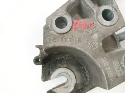 Автозапчастина б/у підтримка двигуна для ford focus ii (da_, hcp, dp) 2.0 tdci посилання на oem iam 3m516030be  
