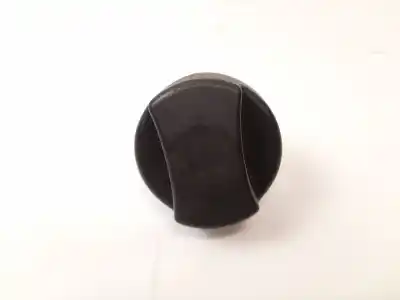 Pezzo di ricambio per auto di seconda mano tappo del serbatoio per opel corsa c (x01) 1.2 (f08, f68) riferimenti oem iam   