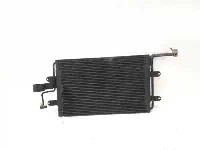 Recambio de automóvil de segunda mano de Condensador / Radiador Aire Acondicionado para VOLKSWAGEN GOLF IV BERLINA (1J1) 1.9 TDI referencias OEM IAM   