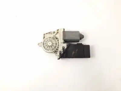 Tweedehands auto-onderdeel raammotor rechts voor voor volkswagen golf iv berlina (1j1) 1.9 tdi oem iam-referenties 101386100  
