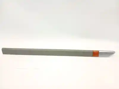 Recambio de automóvil de segunda mano de MOLDURA para RENAULT LAGUNA II (BG0/1_) 1.9 DCI (BG08, BG0G) referencias OEM IAM 8200036021  