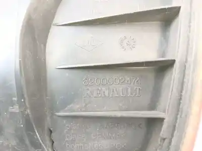 Автозапчастина б/у правий ліхтар для renault laguna ii (bg0/1_) 1.9 dci (bg08, bg0g) посилання на oem iam 8200002474  