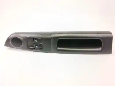 Автозапчастина б/у передні вікний вмикач для hyundai getz (tb) 1.1 básico посилання на oem iam 935701c010