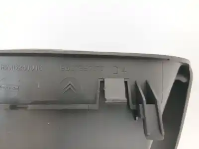 Автозапчастина б/у молдинг для citroen c3 1.1 furio посилання на oem iam 9637997177  