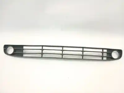 Recambio de automóvil de segunda mano de REJILLA PARAGOLPES DELANTERA para RENAULT MEGANE II (BM0/1_, CM0/1_) 1.5 DCI (BM02, BM13, BM2A, CM02, CM13) referencias OEM IAM 8200140331  