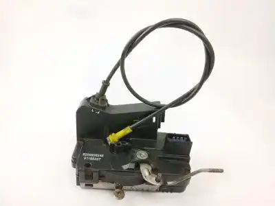 Pièce détachée automobile d'occasion SERRURE DE PORTE AVANT GAUCHE pour RENAULT TRAFIC II FURGÓN (FL) 2.0 DCI 115 (FL01, FL0U) Références OEM IAM 8200008246  