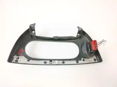 Pezzo di ricambio per auto di seconda mano modanatura per renault megane i classic (la0/1_) 1.9 dti (la08, la0n) riferimenti oem iam 7700419052  