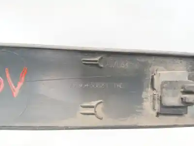 Автозапчастина б/у молдинг для renault megane i classic (la0/1_) 1.9 dti (la08, la0n) посилання на oem iam 7700430881  