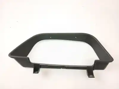 Pezzo di ricambio per auto di seconda mano modanatura per peugeot 306 break (7e, n3, n5) 1.9 td riferimenti oem iam 96077057  