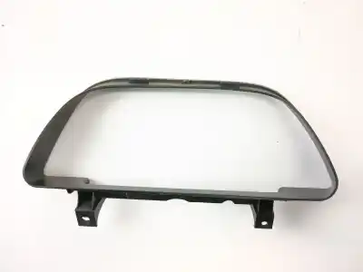 Pezzo di ricambio per auto di seconda mano modanatura per peugeot 306 break (7e, n3, n5) 1.9 td riferimenti oem iam 96077057  