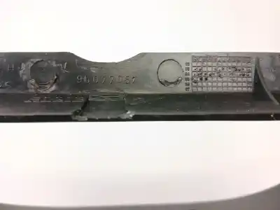 Pezzo di ricambio per auto di seconda mano modanatura per peugeot 306 break (7e, n3, n5) 1.9 td riferimenti oem iam 96077057  