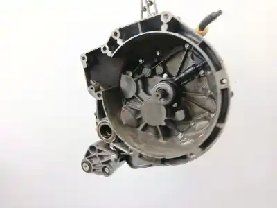 Tweedehands auto-onderdeel versnellingsbak voor ford focus iii sedán 1.6 tdci oem iam-referenties av6r7002gj