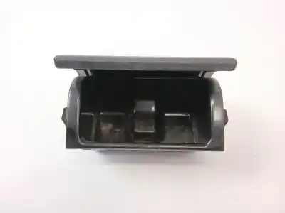 Автозапчастина б/у попільничка для seat leon (1m1) 1.6 16 v посилання на oem iam 8l0857961  