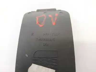 Автозапчастина б/у молдинг для seat leon (1m1) 1.6 16 v посилання на oem iam 1m0863273  