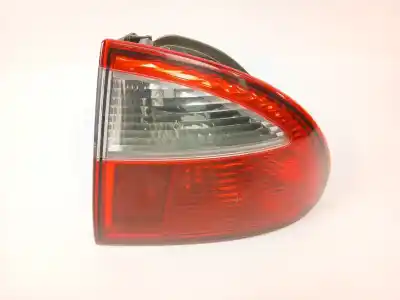 Second-hand car spare part right tailgate light for seat leon (1m1) 1.6 16 v oem iam references   