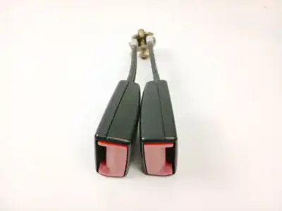 Автозапчастина б/у задній центральний гачок для seat leon (1m1) 1.6 16 v посилання на oem iam 1c0857488a