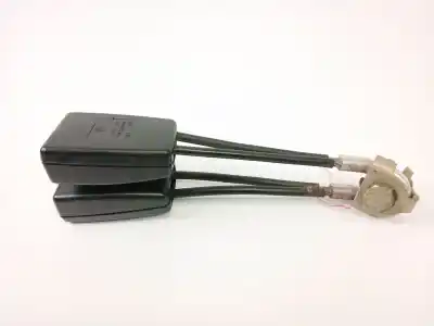 Автозапчастина б/у задній центральний гачок для seat leon (1m1) 1.6 16 v посилання на oem iam 1c0857488a  