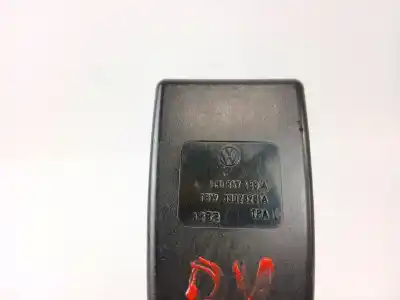 Автозапчастина б/у задній центральний гачок для seat leon (1m1) 1.6 16 v посилання на oem iam 1c0857488a  