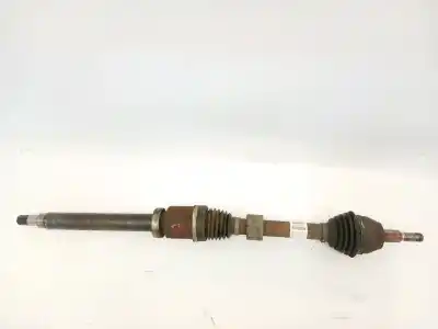 Tweedehands auto-onderdeel transmissie rechts voor voor ford focus iii sedán 1.6 tdci oem iam-referenties av613b436