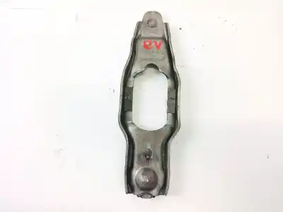 Tweedehands auto-onderdeel KOPPELINGVORK voor VOLKSWAGEN GOLF V (1K1) 1.9 TDI OEM IAM-referenties 02J141703  