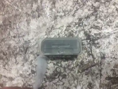 Peça sobressalente para automóvel em segunda mão luz da chapa de matrícula por ford focus lim. (cb4) titanium referências oem iam 6m2a13550ab