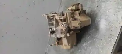 Pezzo di ricambio per auto di seconda mano riduttore per citroen berlingo 1.9 d multispace riferimenti oem iam 20ta74  