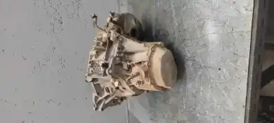 Pezzo di ricambio per auto di seconda mano riduttore per citroen berlingo 1.9 d multispace riferimenti oem iam 20ta74  