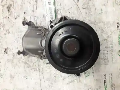 Second-hand car spare part water pump for bmw serie 3 berlina (e46) 320d oem iam references 4090780