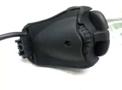 Автозапчастина б/у перемикач керування радіо для renault clio ii fase i (b/cbo) 1.9 d alize посилання на oem iam 7700432859d  