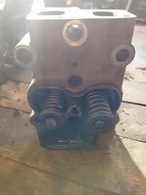 Pièce détachée automobile d'occasion culasse du moteur pour scania serie 4 (p/r 94 g) fg  260 (4x2) e2/e3 corto cp 13 / 14 b références oem iam 1521826  