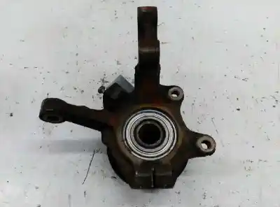 Second-hand car spare part front left knuckle for renault clio ii fase ii (b/cb0) authentique oem iam references 8200207307  